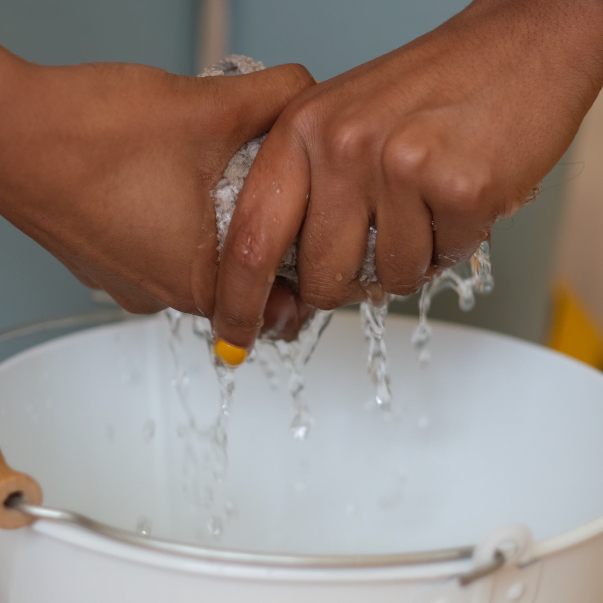 Hand Mopping Guide